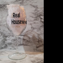 Load image into Gallery viewer, House Wife Wine Glass
