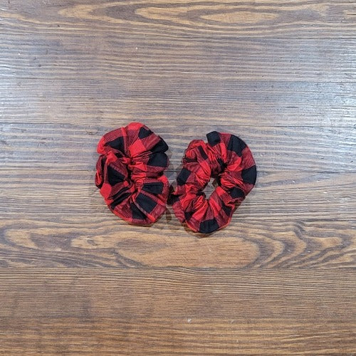 Handmade buffalo plaid hair scrunchie. A comfortable way to keep your hair up and it even looks cute on your wrist when you want to take your hair down.