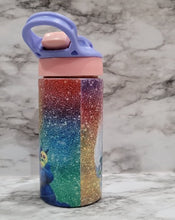 Load image into Gallery viewer, This Poppy &amp; Friends sublimation kids glow in the dark tumbler can be personalized with a name to take it to the next level. Vibrant colors, durable, and long lasting. GLOW IN THE DARK IS ALWAYS BETTER!!!!!
