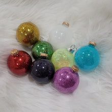 Load image into Gallery viewer, Personalize your Christmas tree this year with a custom made glitter ornament. Add your family name or saying to make it special for you.  Great gift for family, friend, children or keepsakes
