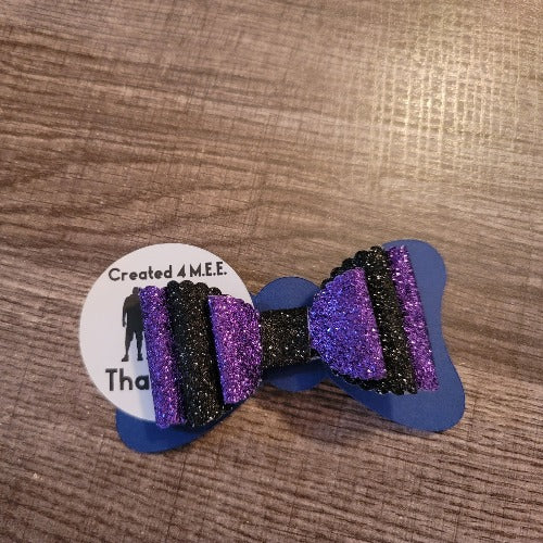 The Razzle Dazzle touch of hair bows will always take your outfit of the day or night to the next level. Custom handmade hair bows. These hair bows are made to order and special just for you. Great for children and adults, birthday parties, party favors, dance recitals, or special occasions.